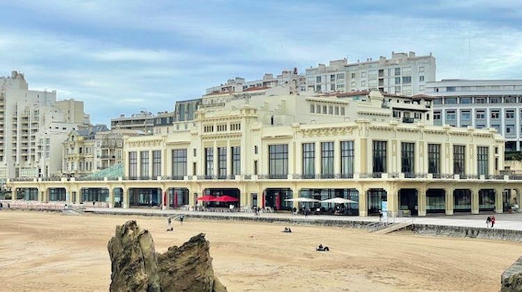 ENGAGEMENT DURABLE – Destination Biarritz prend du galon